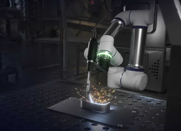 Robot colaborativ Elite Robots utilizat în aplicații industriale